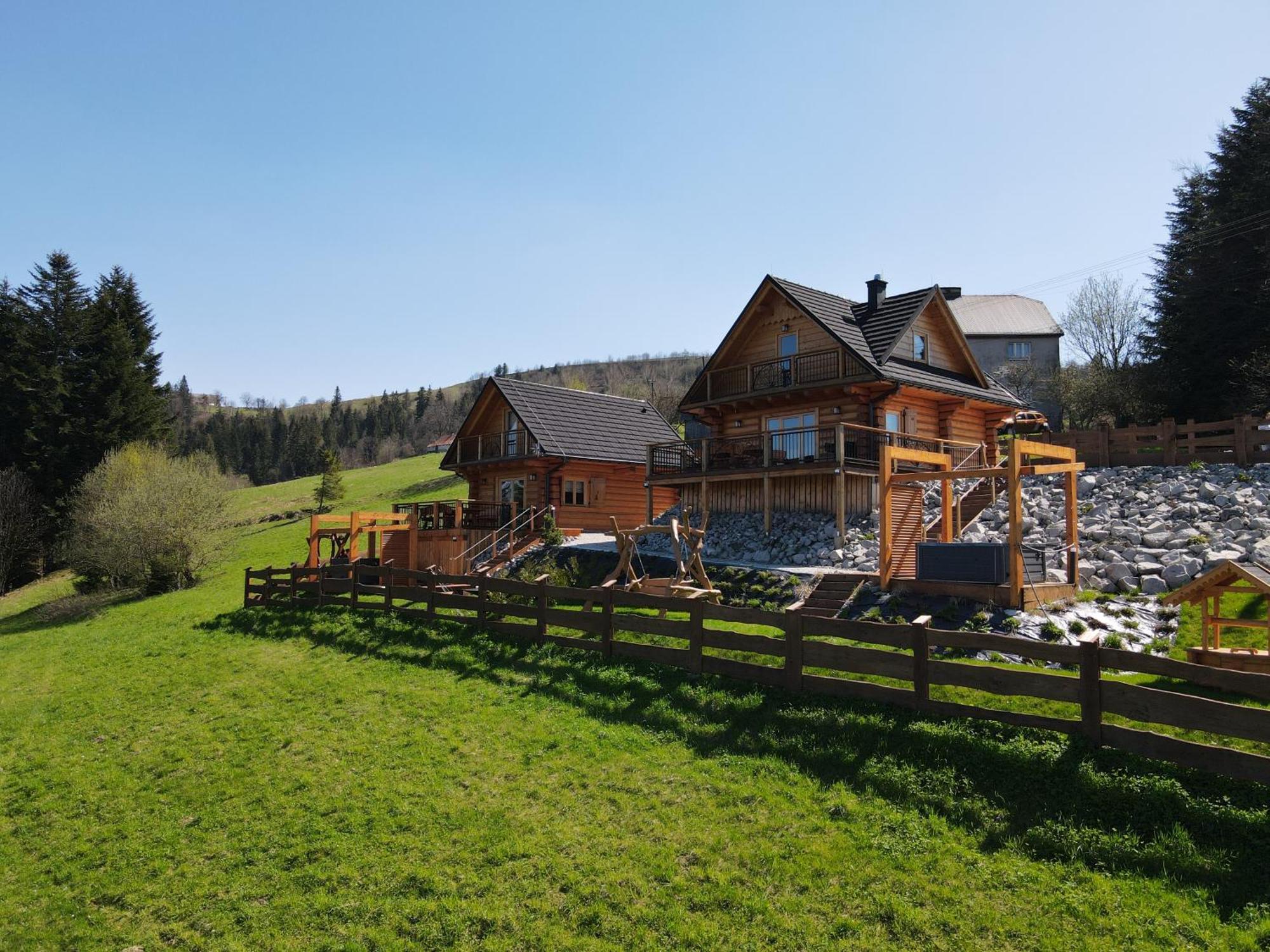 Swierkowe Chatki W Koniakowie Holiday home Koniakow